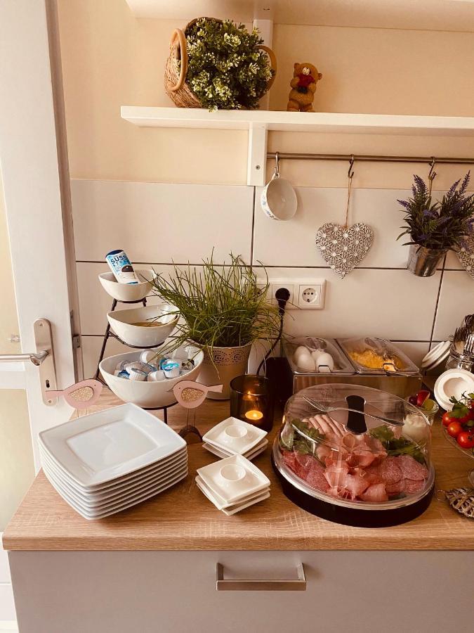 Hotel Pension Garni Haus Am Strand 2 Norddeich Kültér fotó