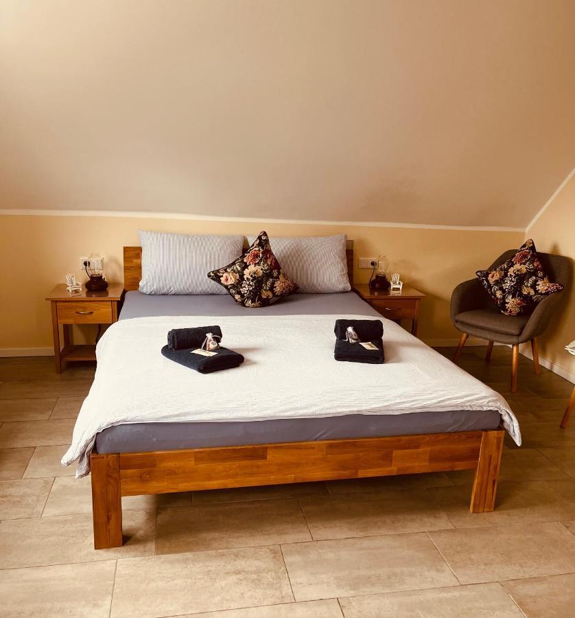 Hotel Pension Garni Haus Am Strand 2 Norddeich Kültér fotó